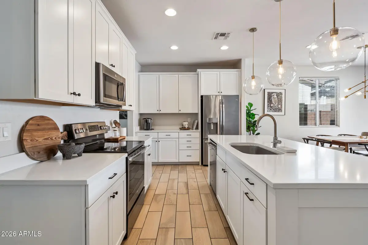 4822 W St Anne Avenue, Laveen, AZ 85339 - #1