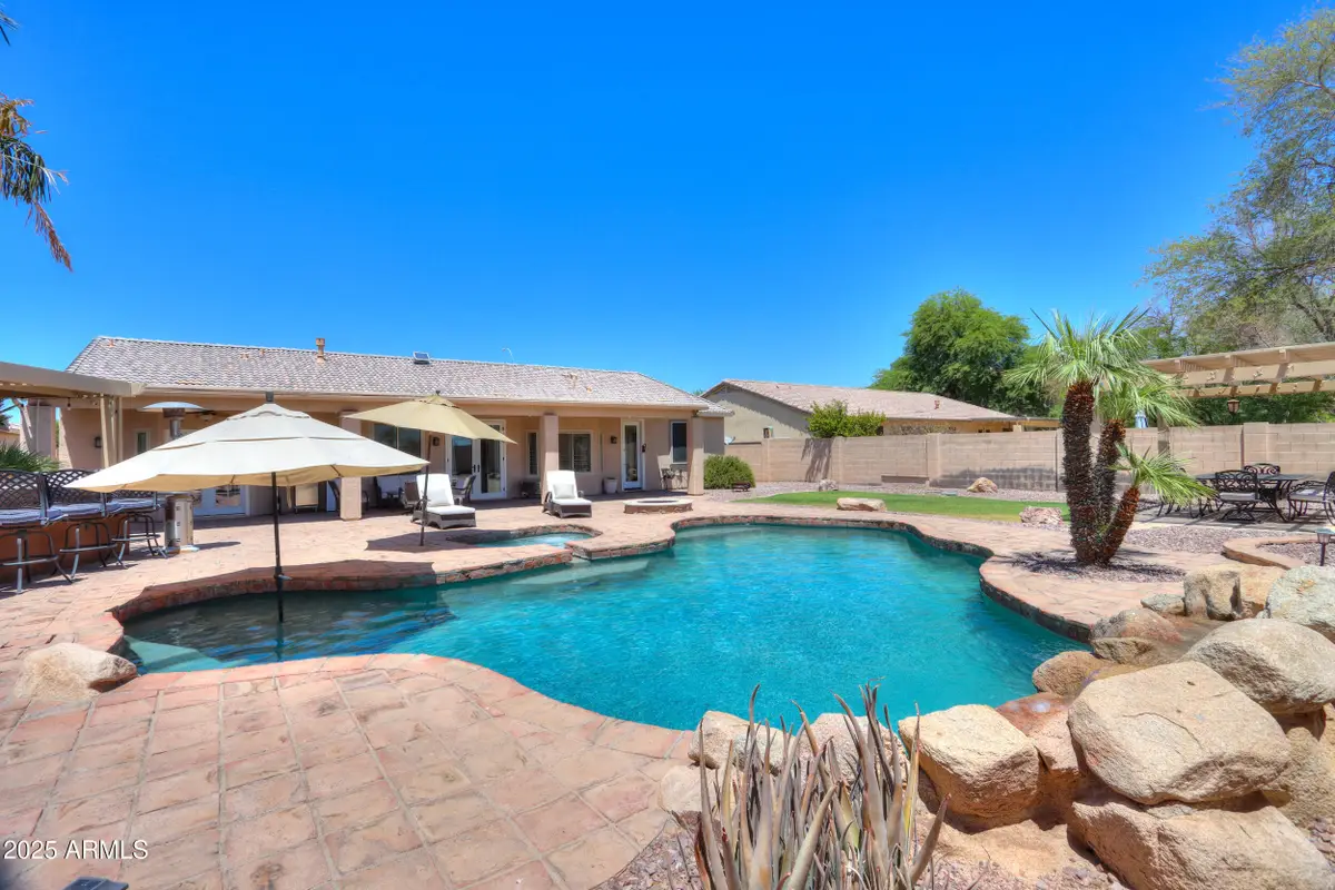 2041 E Palm Beach Drive, Chandler, AZ 85249 - Image #1