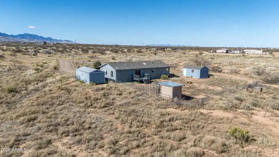 9398 E Bloomfield Road, Hereford, AZ 85615 - Image #3