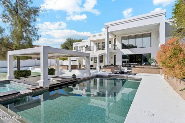 12233 S Running Bear Court, Phoenix, AZ 85044