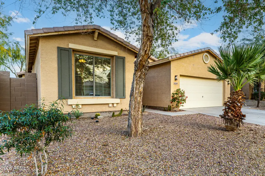 8205 S 23rd Place, Phoenix, AZ 85042 - #2