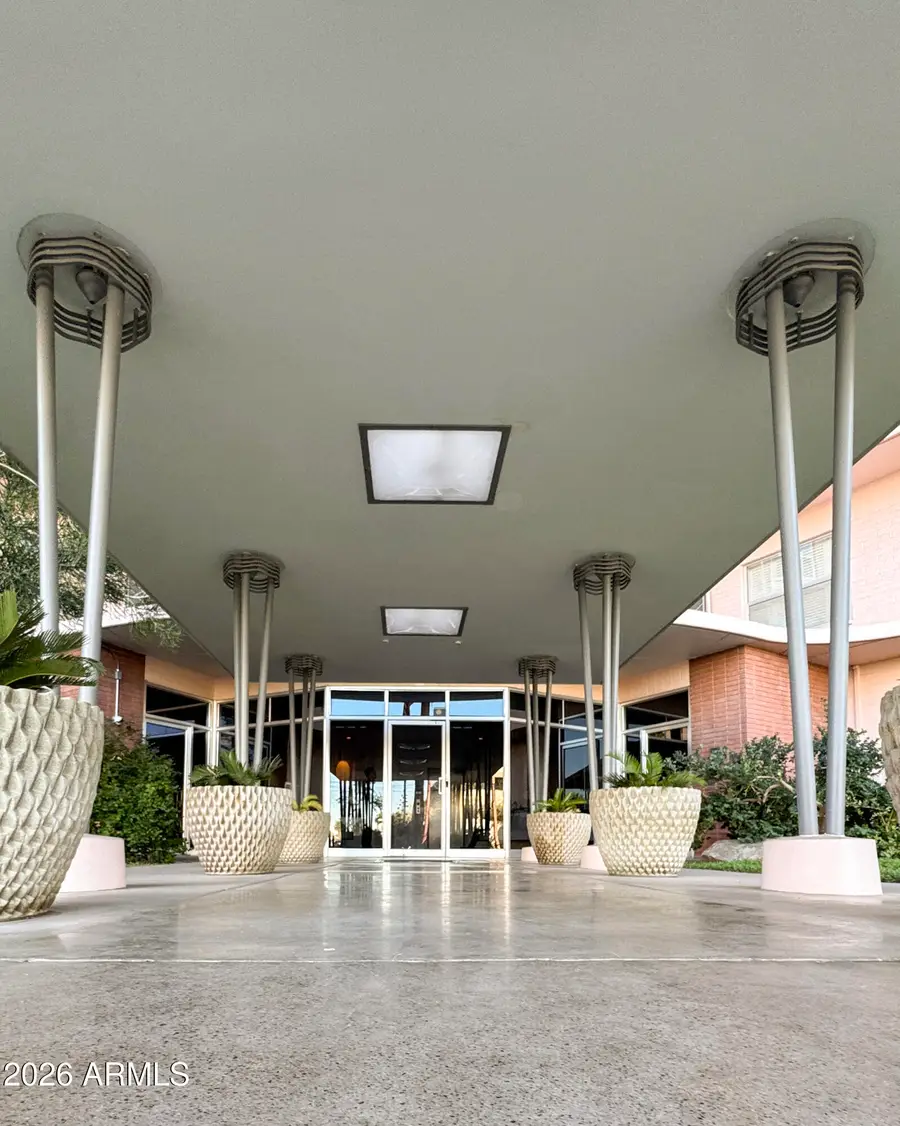 2201 N Central Avenue #9D, Phoenix, AZ 85004 - #3