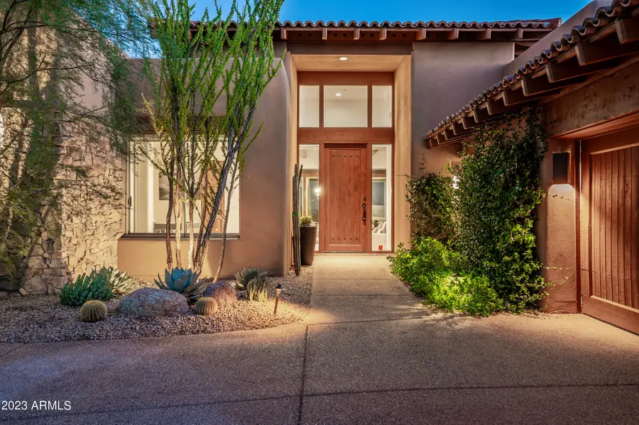 9795 E Forgotten Hills Drive, Scottsdale, AZ 85262 - #2