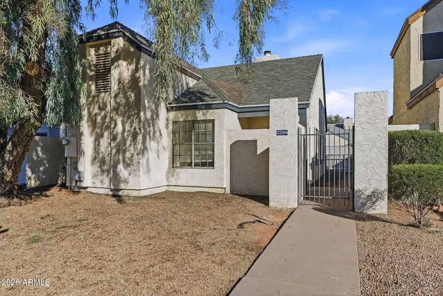 2206 W Beaubien Drive, Phoenix, AZ 85027 - Image #2