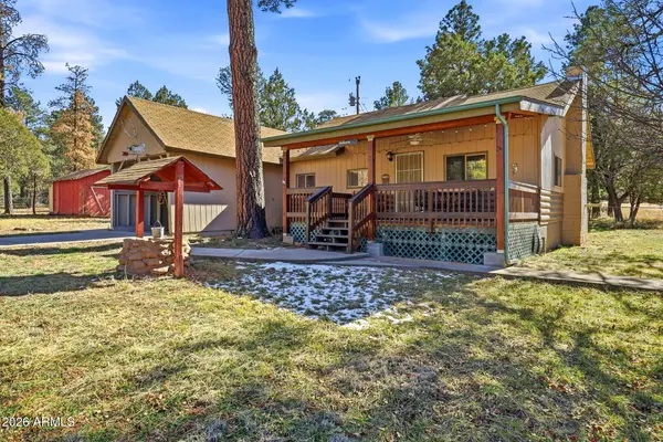 2169 Forest Park Drive, Overgaard, AZ 85933