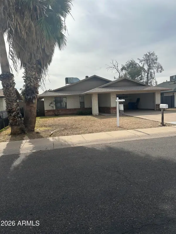 2825 W Morten Avenue, Phoenix, AZ 85051