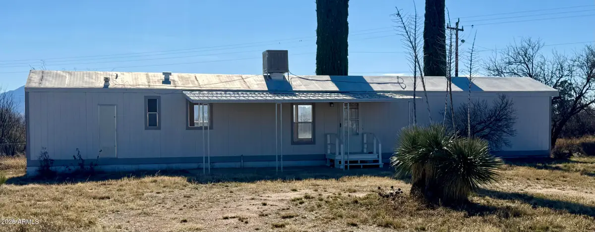 10426 S Corgi Ranch Road, Hereford, AZ 85615 - Image #1