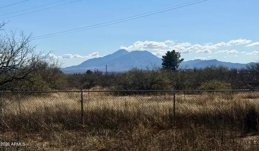 10426 S Corgi Ranch Road, Hereford, AZ 85615 - Image #3