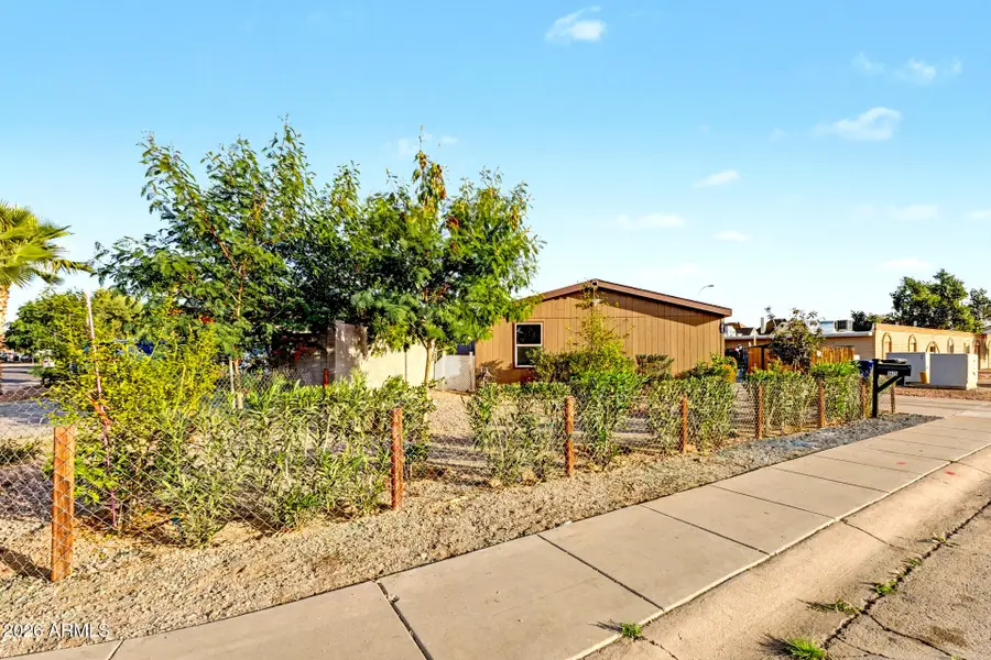 1425 N Evergreen Street, Chandler, AZ 85225 - #3