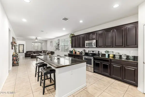 10336 W Hughes Drive, Tolleson, AZ 85353