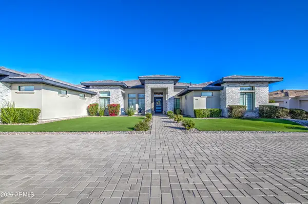 2896 E Arrowhead Trail, Gilbert, AZ 85297