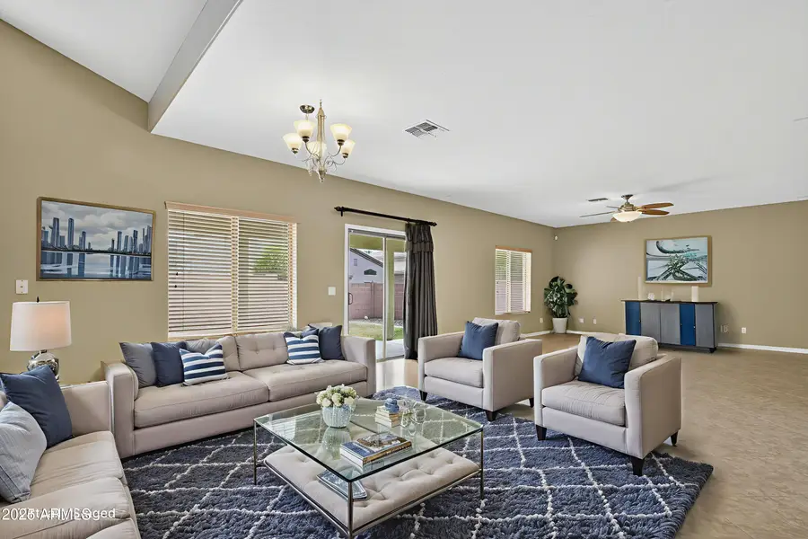 3482 W Sunshine Butte Drive, San Tan Valley, AZ 85144 - #2