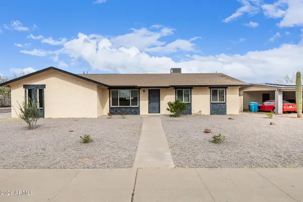 2826 E Cactus Road, Phoenix, AZ 85032