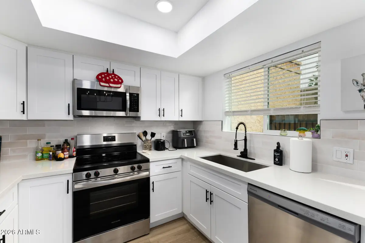 10411 N 11th Avenue #27, Phoenix, AZ 85021 - #1