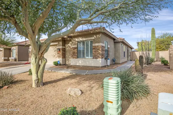 33198 N Cat Hills Avenue, San Tan Valley, AZ 85144