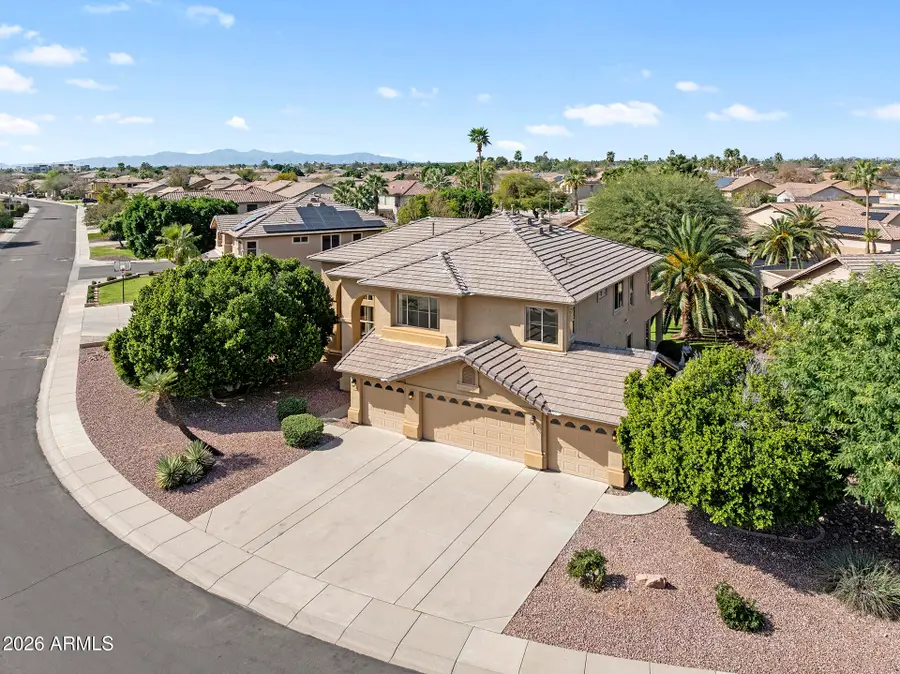 6740 W Angela Drive, Glendale, AZ 85308 - #2