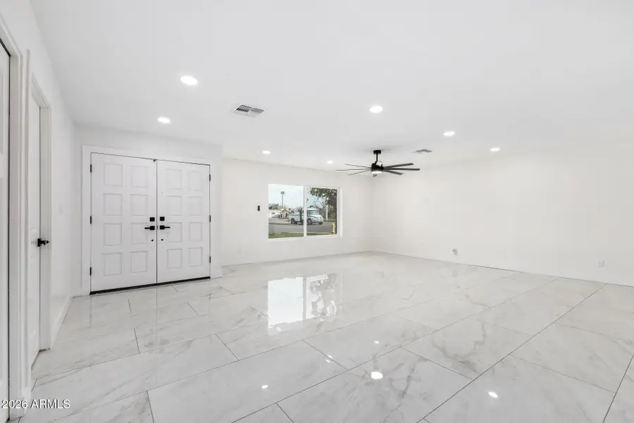 13802 N 33rd Avenue, Phoenix, AZ 85053 - #2