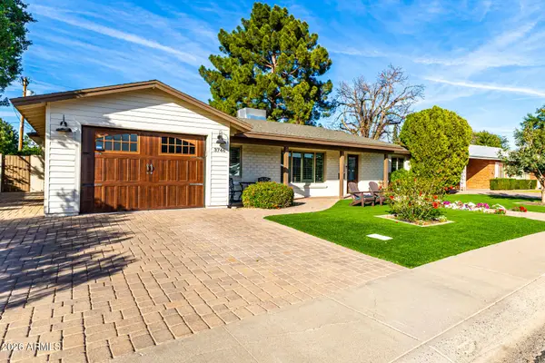 3746 E Fairmount Avenue, Phoenix, AZ 85018