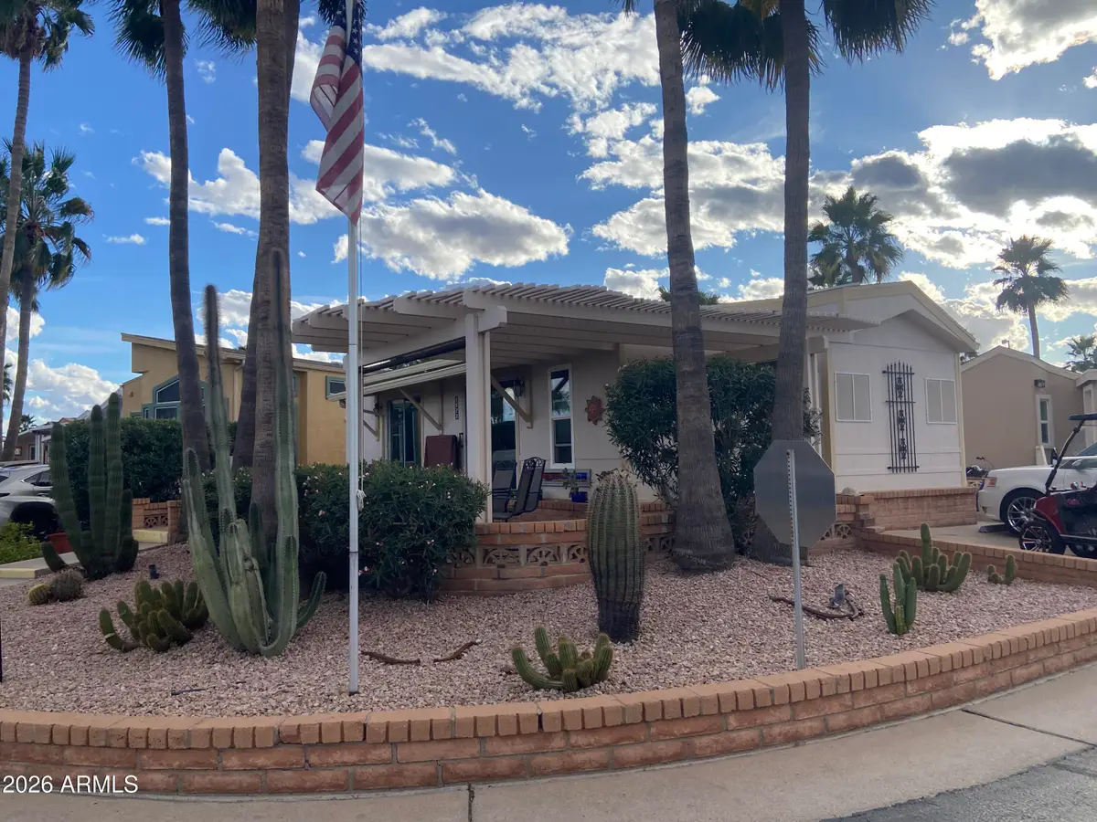 1522 S Omaha Drive, Apache Junction, AZ 85119 - #1