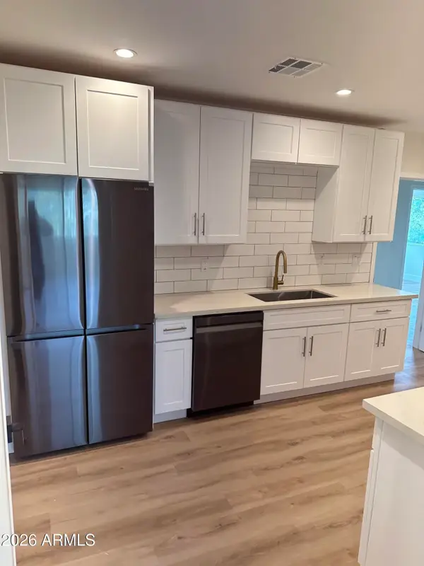 2545 N 29th Place, Phoenix, AZ 85008