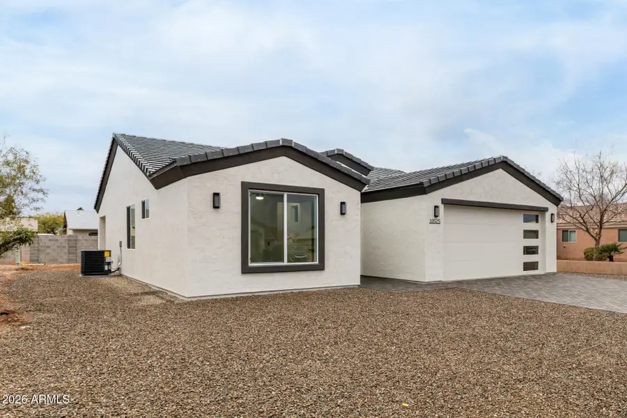 10525 W Buena Vista Drive, Arizona City, AZ 85123 - #2