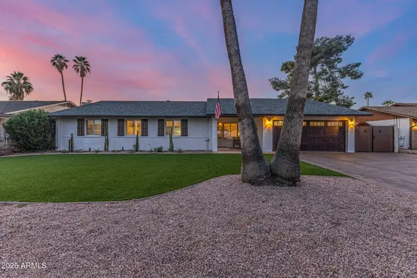 13624 N 46th Place, Phoenix, AZ 85032