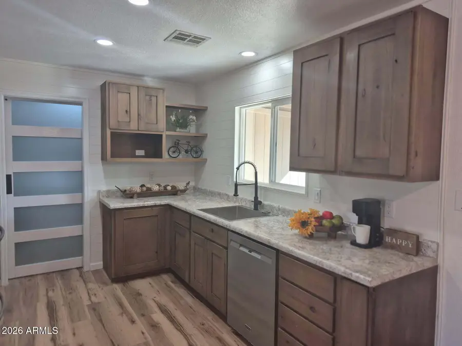 14233 N 60th Avenue, Glendale, AZ 85306 - #3