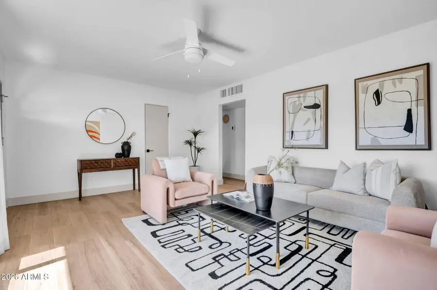 826 E Lamar Road, Phoenix, AZ 85014 - #3