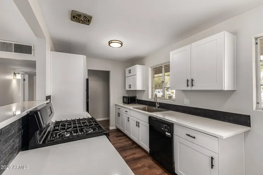 611 E Encanto Drive, Tempe, AZ 85281 - #3