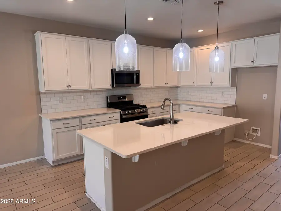 15668 W Washington Street, Goodyear, AZ 85338 - #3