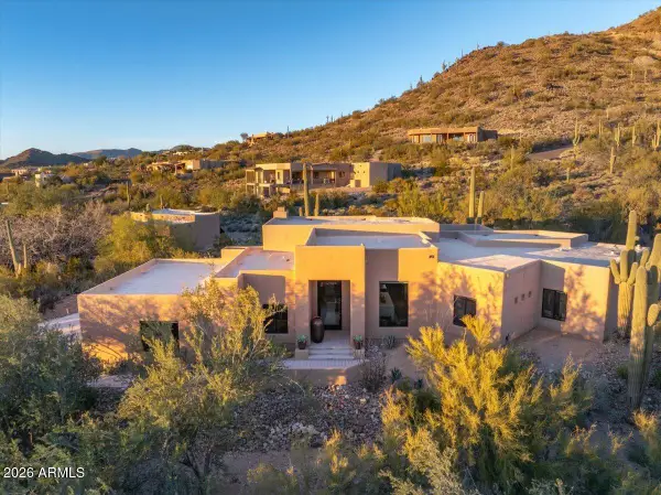 35007 N Sunset Trail, Carefree, AZ 85377