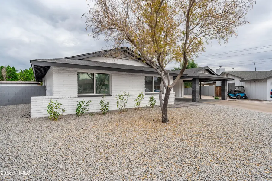 297 S Hacienda Circle, Litchfield Park, AZ 85340 - #3