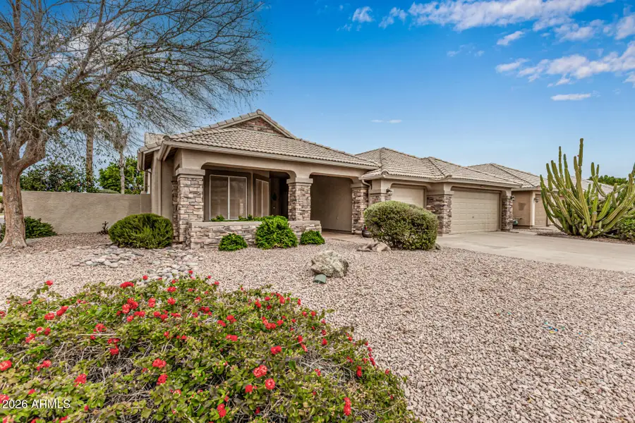 7048 E Madero Avenue, Mesa, AZ 85209 - #2