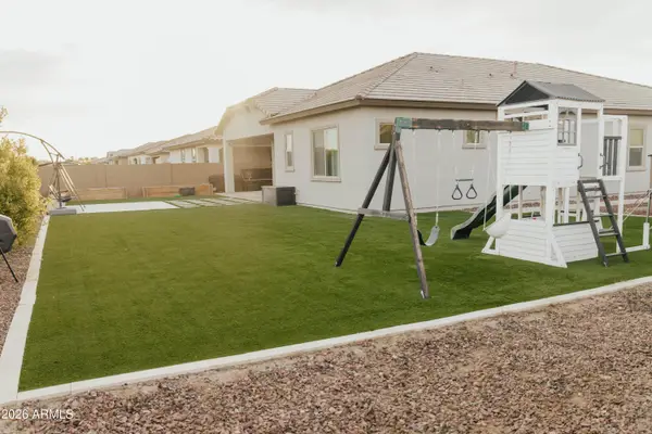 9348 W Sells Drive, Phoenix, AZ 85037