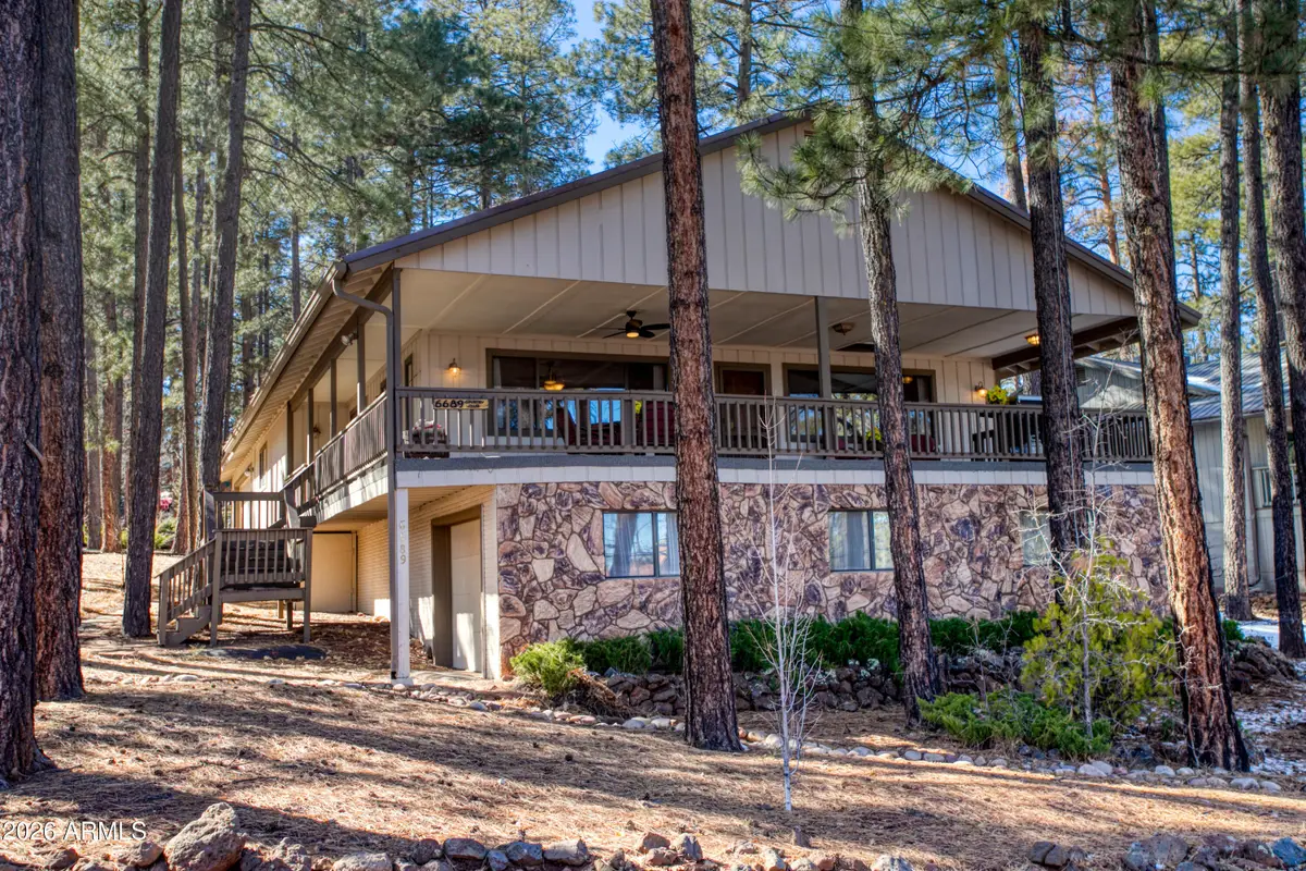 6689 Country Club Drive, Pinetop, AZ 85935 - #1