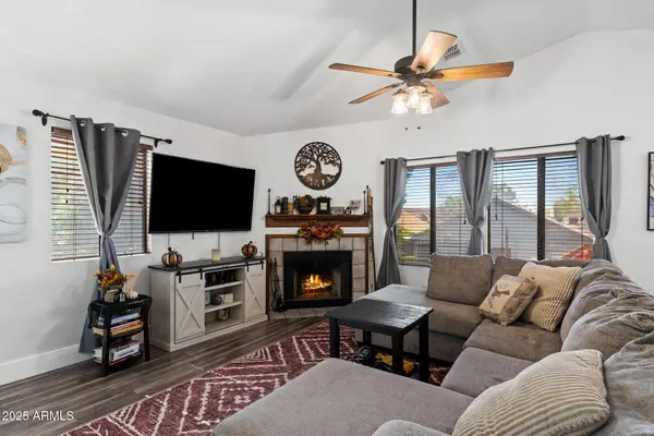 921 S Val Vista Drive #83, Mesa, AZ 85204