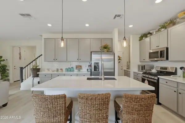 9851 E Tamery Avenue, Mesa, AZ 85212