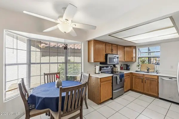 12238 S Shoshoni Drive, Phoenix, AZ 85044