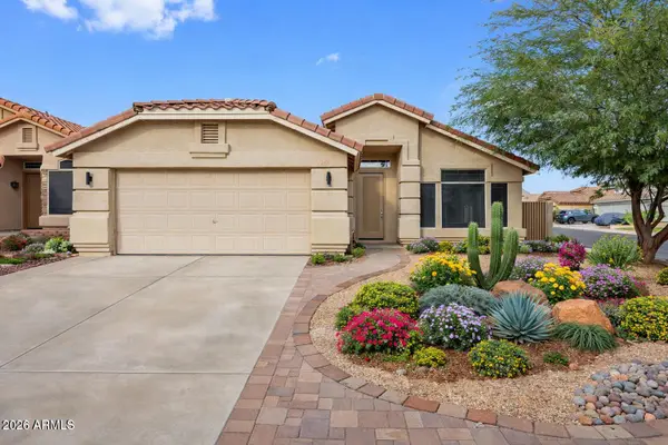 1040 E Amberwood Drive, Phoenix, AZ 85048