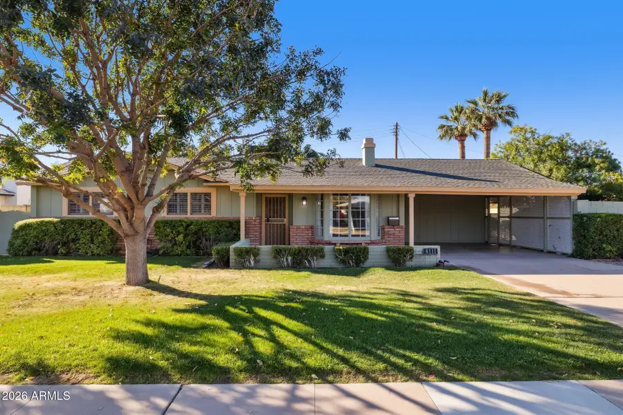 8111 E Monterey Way, Scottsdale, AZ 85251 - #2