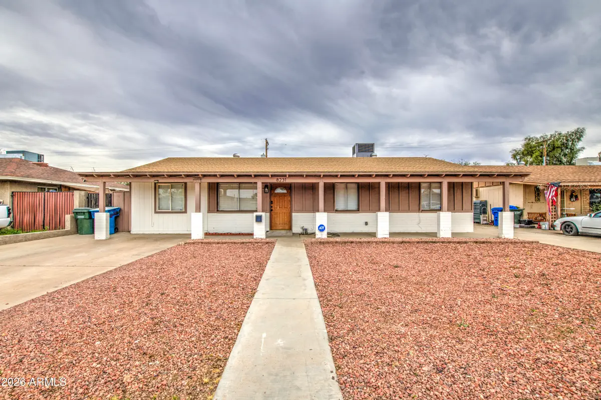8231 W Catalina Drive, Phoenix, AZ 85033 - #1