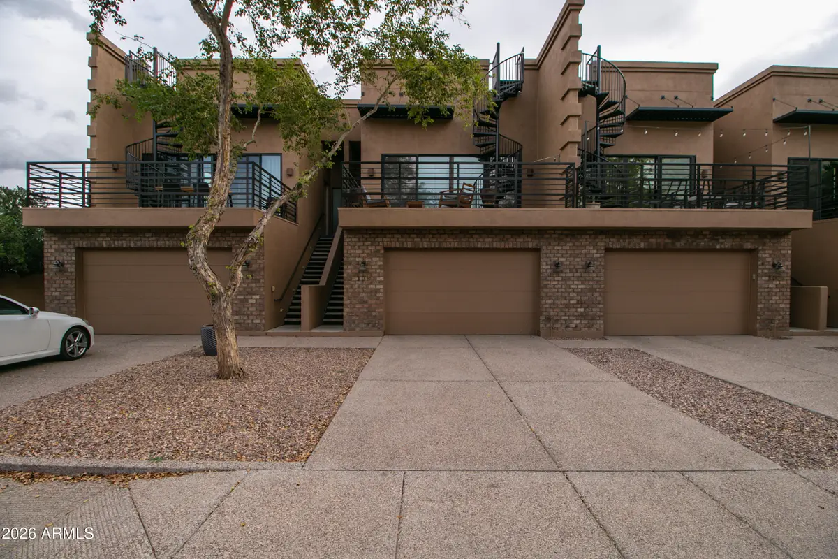 920 E Mitchell Drive #103, Phoenix, AZ 85014 - #1