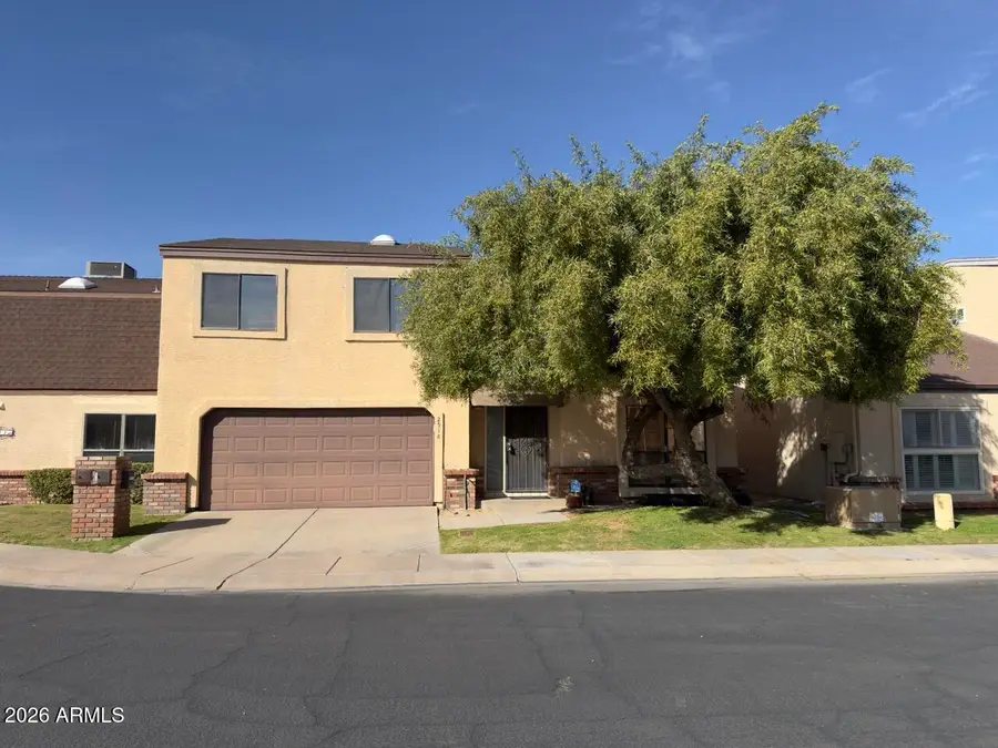 2518 E Shaw Butte Drive, Phoenix, AZ 85028 - #2