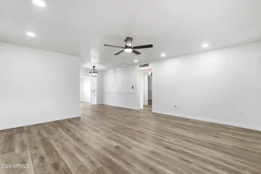 10528 W Saratoga Circle, Sun City, AZ 85351 - #3