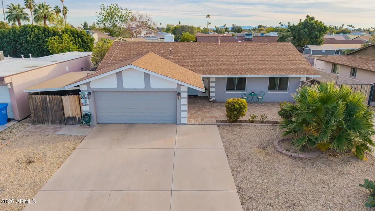 3201 W Acoma Drive, Phoenix, AZ 85053 - #1