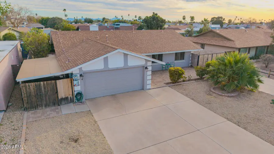 3201 W Acoma Drive, Phoenix, AZ 85053 - #2