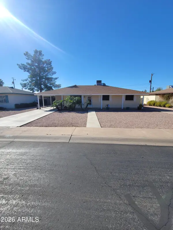 900 N California Street, Chandler, AZ 85225