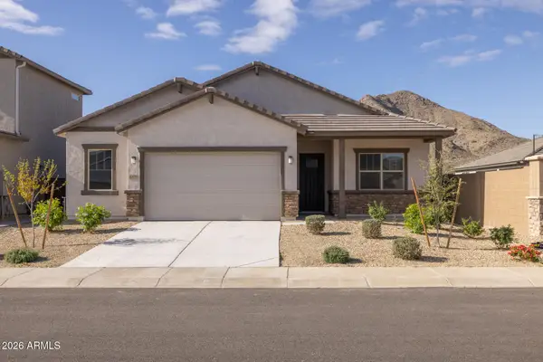 4571 W Gilbert Lane, San Tan Valley, AZ 85144
