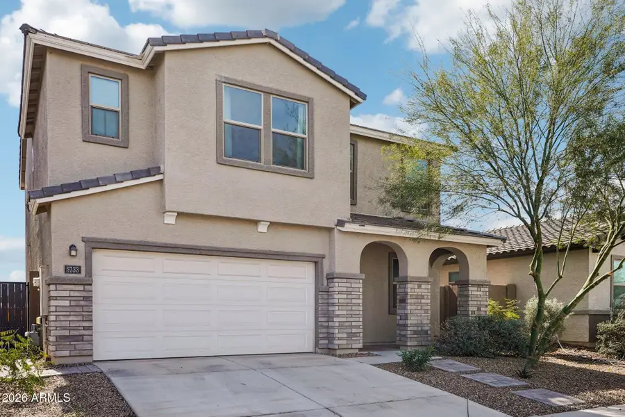 5733 W Odeum Lane, Phoenix, AZ 85043 - #2