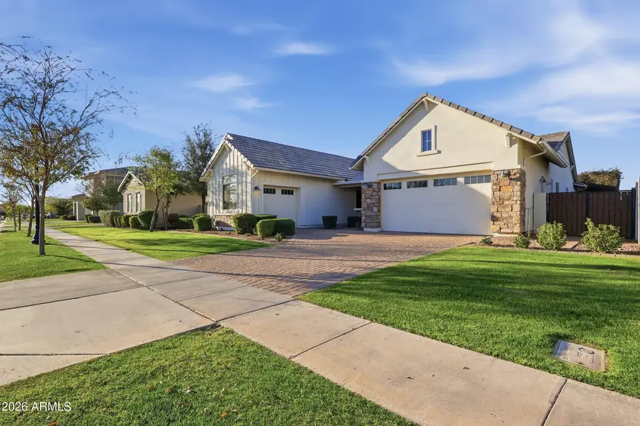 3716 E Appaloosa Road, Gilbert, AZ 85296 - #3